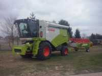 Claas Tucano 320