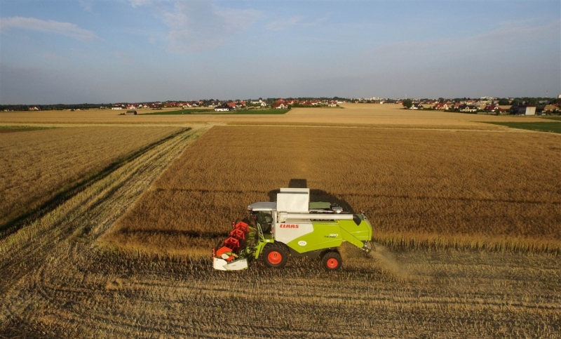 Claas Tucano 320