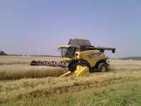 New Holland CR9080