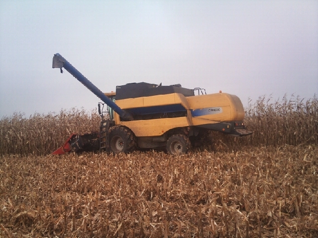 New Holland CS6070