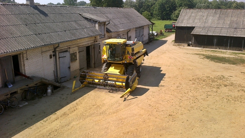 New Holland TC 5050