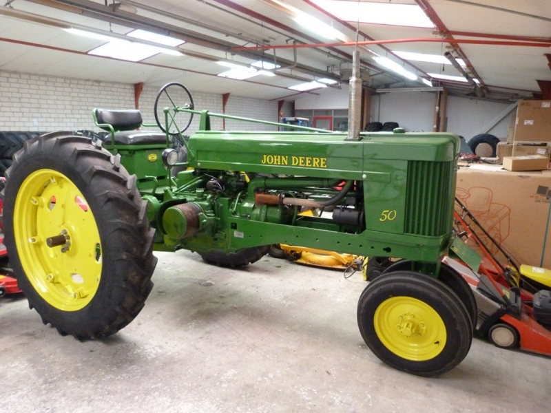 John Deere 50