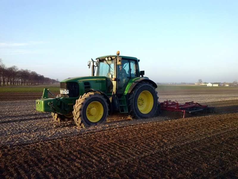 John Deere 6630P+Lech Expom