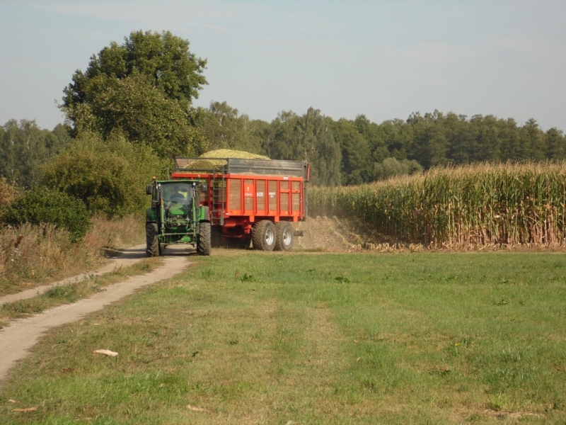 John Deere 5080R i Ursus N-270