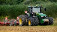 John Deere 8400R & Horsch Terrano 7FM.