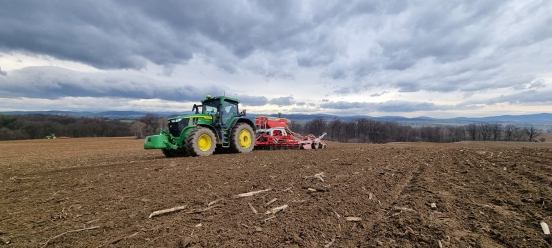 John Deere 7R330