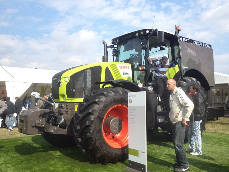 Claas Axion 950