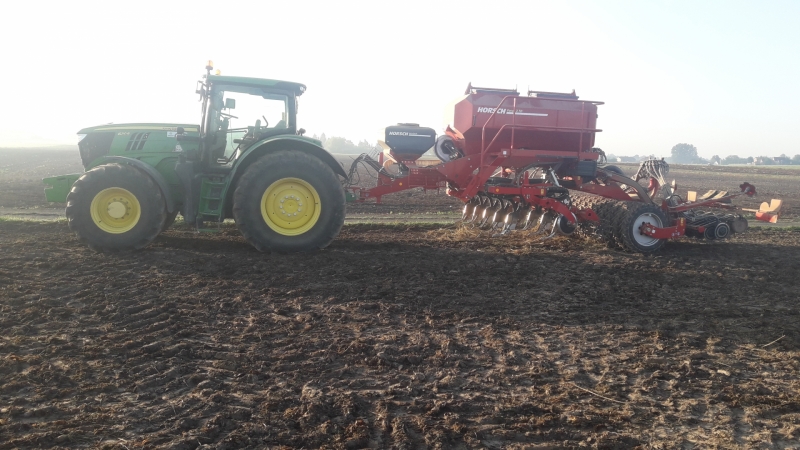JD 6210r + Focus 3td