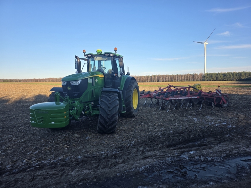 John deere 6M250 +Horsch Tiger 4AS