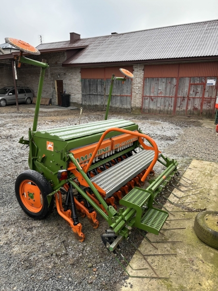 Amazone D8 2.5m Special