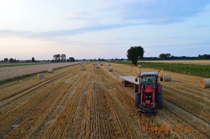 Massey Ferguson 5435 & Przyczepka