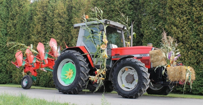 Massey Ferguson 3080 + pług obrotowy