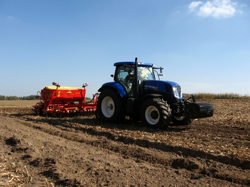 New Holland T7.200 + Vaderstad Rapid 300