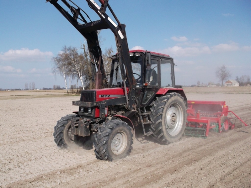MTZ 82TS, Agro-Masz i Famarol.