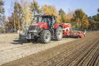 Case IH Magnum 340 & Pottinger Terrasem C6