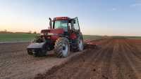 Case Magnum 7240 i Ostroj