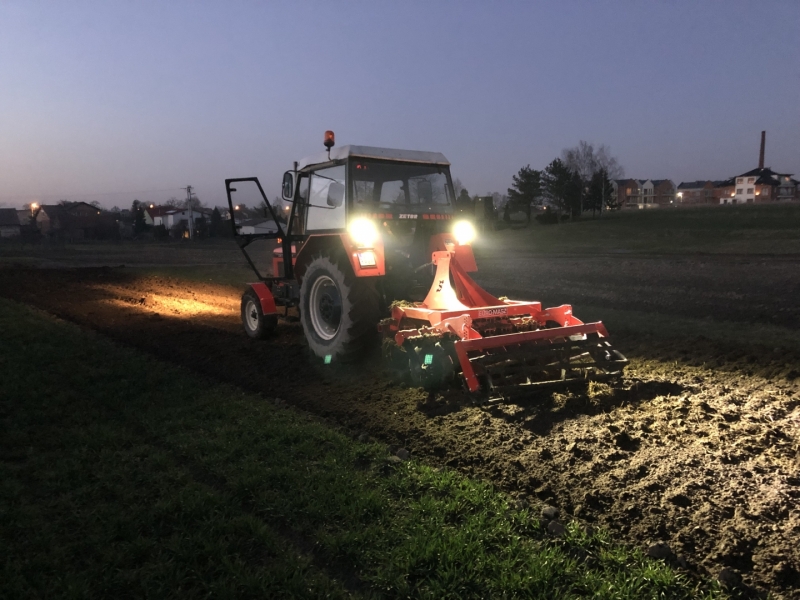 Zetor 7211 + Talerzówka
