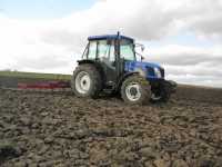 New Holland T4020 i brony 5