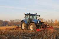 New Holland T6.155 + zestaw kosiarek bijakowych Breviglieri