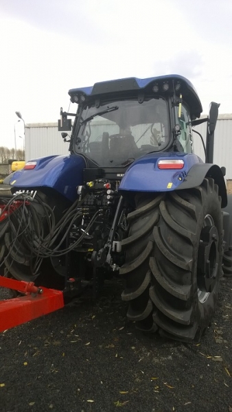 New Holland T7.270 AC Blue Power