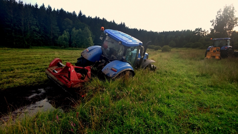 New Holland T7.270 & mulczer Kverneland