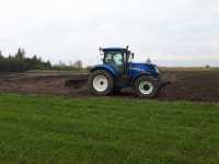 New Holland T7.175 & spych