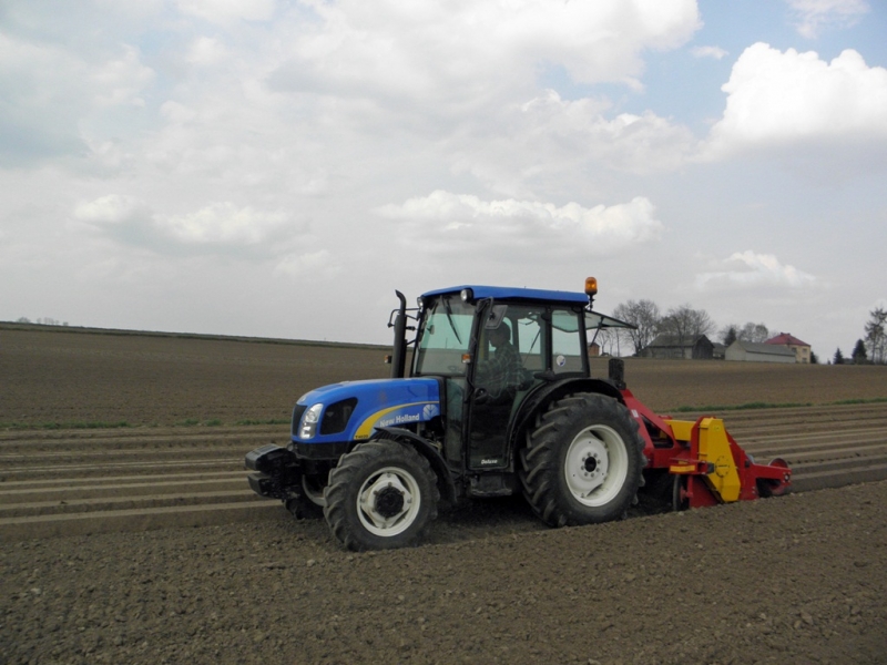 New Holland T4020 i Weremczuk Aur 2