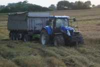 New Holland T7030 AC + mega mario mp1 + Zorzi