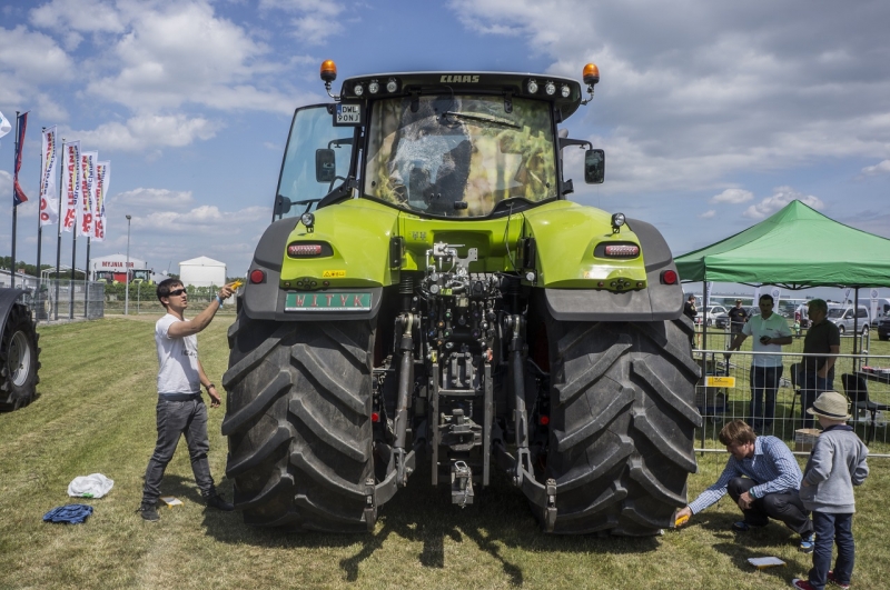 Claas Axion 950