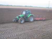 Deutz-Fahr 165.7 + Kuhn mm122