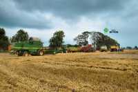 John Deere & Joskin & Annaburger & Claas & New Holland