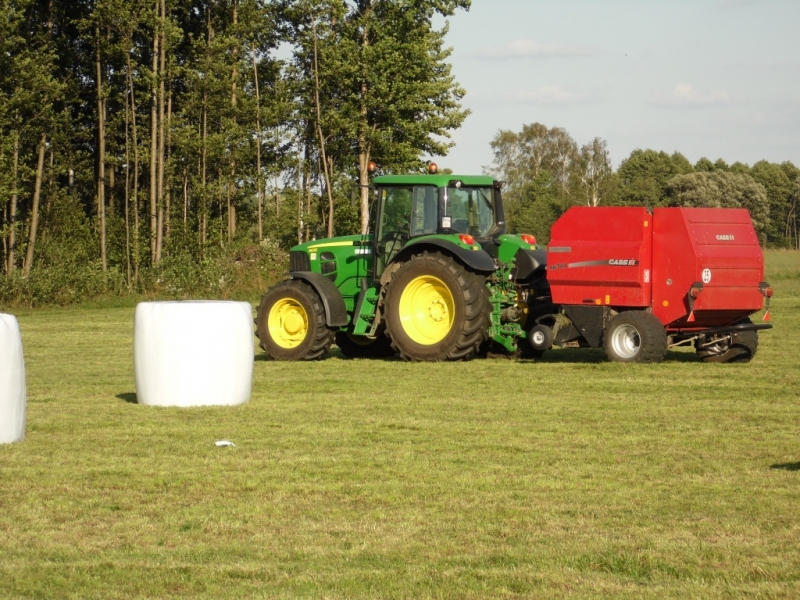 John Deere 6630 + Case IH RB 344R