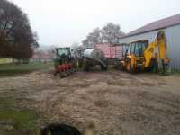 JD 6140R & unia tur, JD 6330 Joskin, JCB