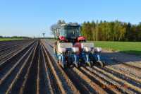 Massey Ferguson 5435 & Monosem NG4 Plus