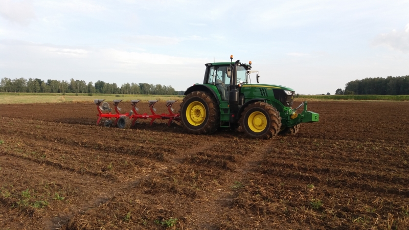 John Deere 6195M i Unia Ibis XM 4+1