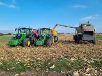 John Deere 6R + Claas Tucano 440