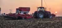 Case Puma 215 & Pottinger Terrasem V4000