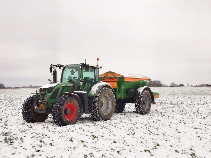 Fendt 724 + Amazone ZGTS5500