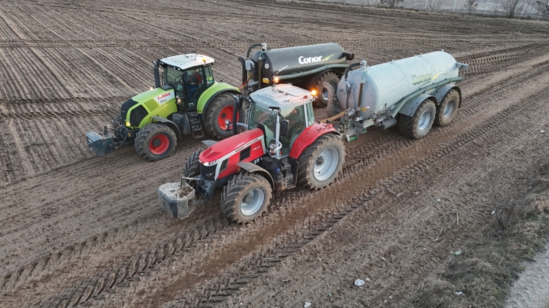 Claas Axion 810 & MF 7S.210 & Conory