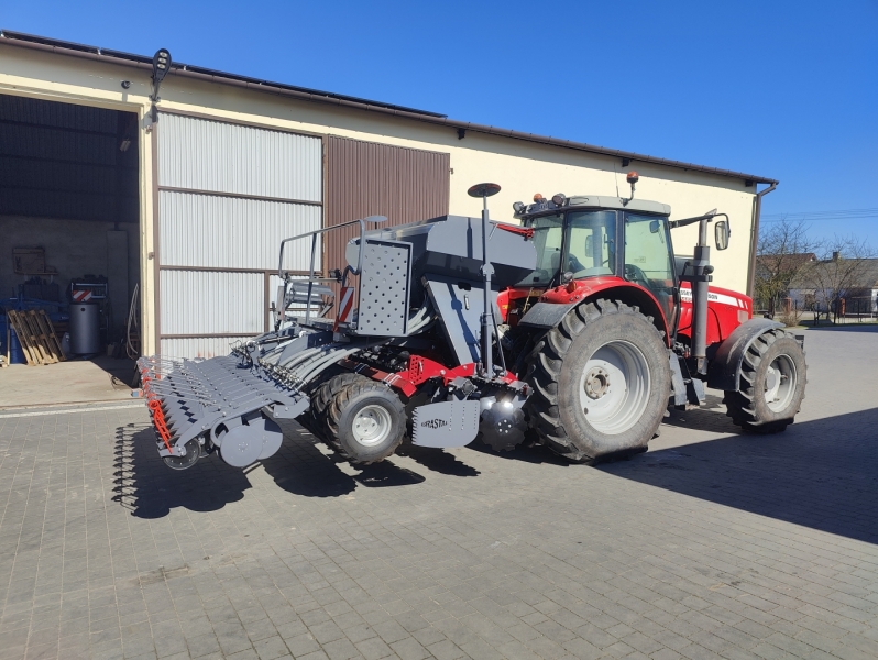 Fortune Seeder