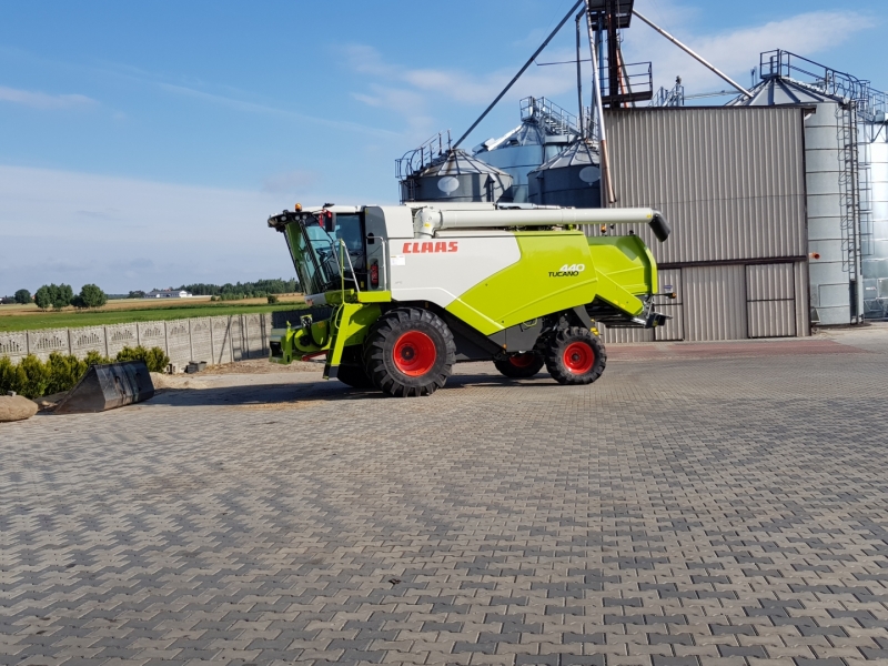 Claas Tuczno 440