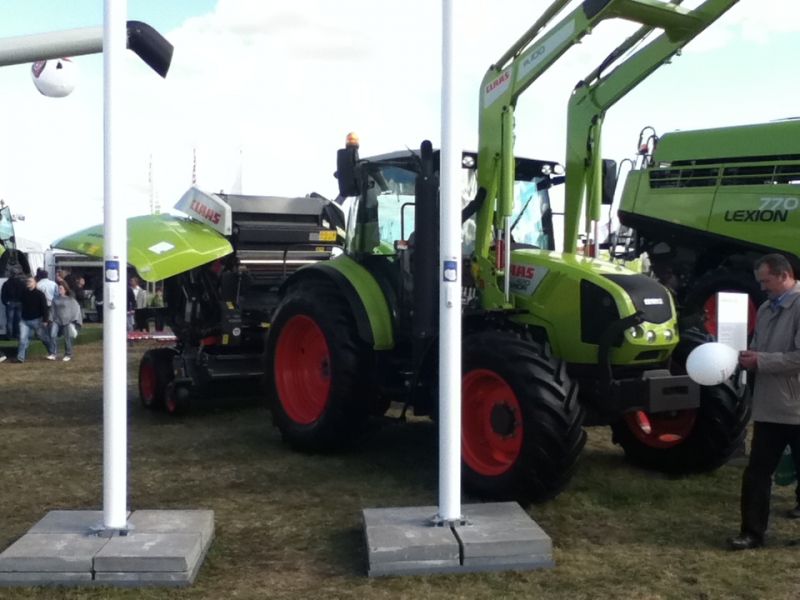 Claas Arion 420 + Variant 365 RC