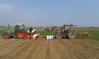 Fendt Farmer 312LSA + Kuhn Planter 3TS & Case JX90 + Agregat