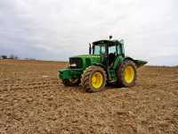 John Deere 6920