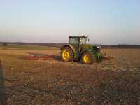 John Deere 6170R + Vaderstad Parallel