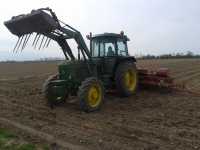 John Deere 3040 i Becker Aeromat