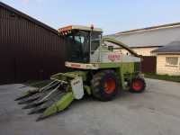 Claas Jaguar 690