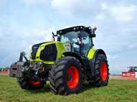 Claas Axion 830