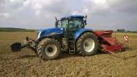 New Holland T7030AC + Horsch Express 3TD