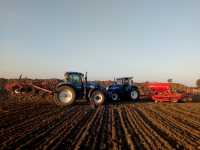 2x New Holland